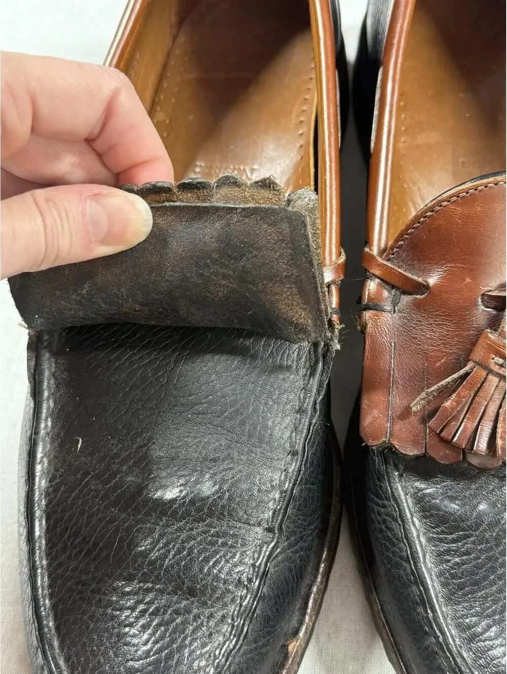 Allen Edmonds Nashua‎ Shoes Men’s 11 B Brown/Black Tassel Loafer Casual Leather